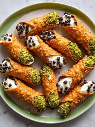 Florentine Cannoli with Ricotta Chocolate Chip Filling Recipe