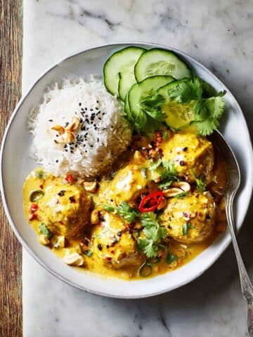 Thai Chicken Meatballs in Coconut Curry Recipe