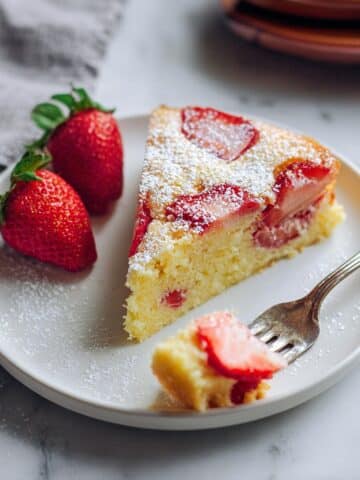 Strawberry Yogurt Cake Recipe