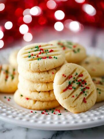 Whipped Shortbread Cookies: Light and Buttery Treats Recipe
