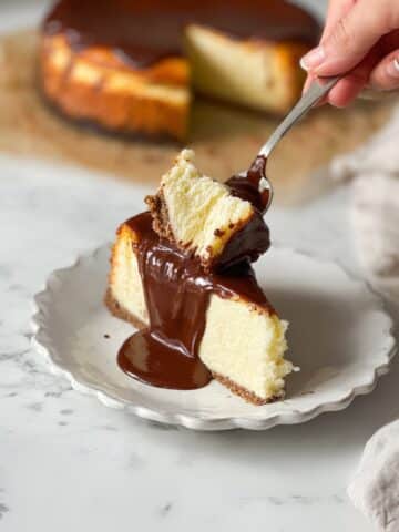 Burnt Basque Cheesecake with Chocolate Ganache Recipe