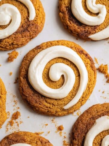 Crumbl Pumpkin Cinnamon Roll Cheesecake Cookies Recipe