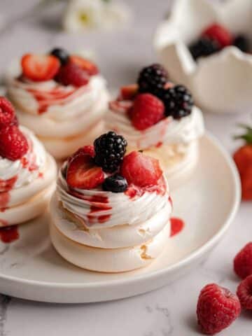 Mini Cheesecake Pavlovas with Berry Glaze Recipe