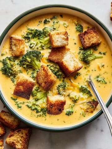 Creamy Broccoli Cheddar Soup Recipe