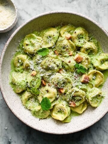 Creamy Ham and Pea Tortellini Pasta Recipe